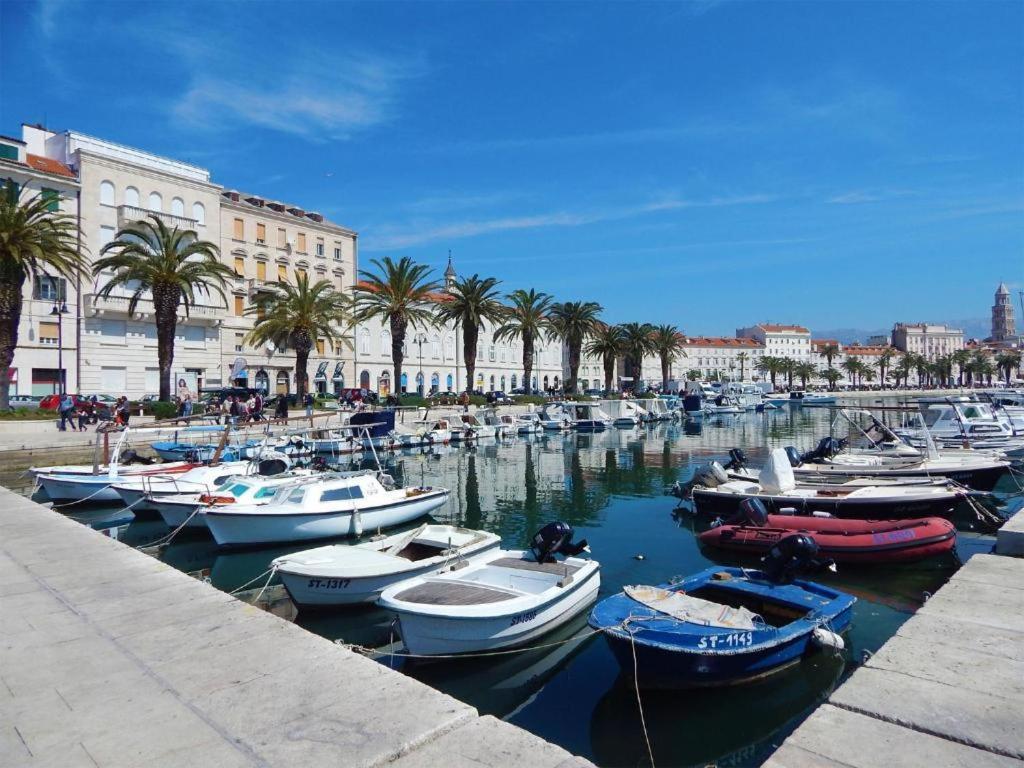 Split City Apartment Rosemary Екстер'єр фото