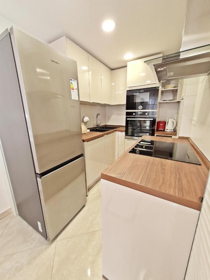 Split City Apartment Rosemary Екстер'єр фото
